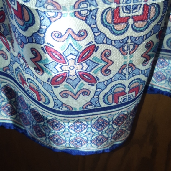 Dress - Picture 3 of 5